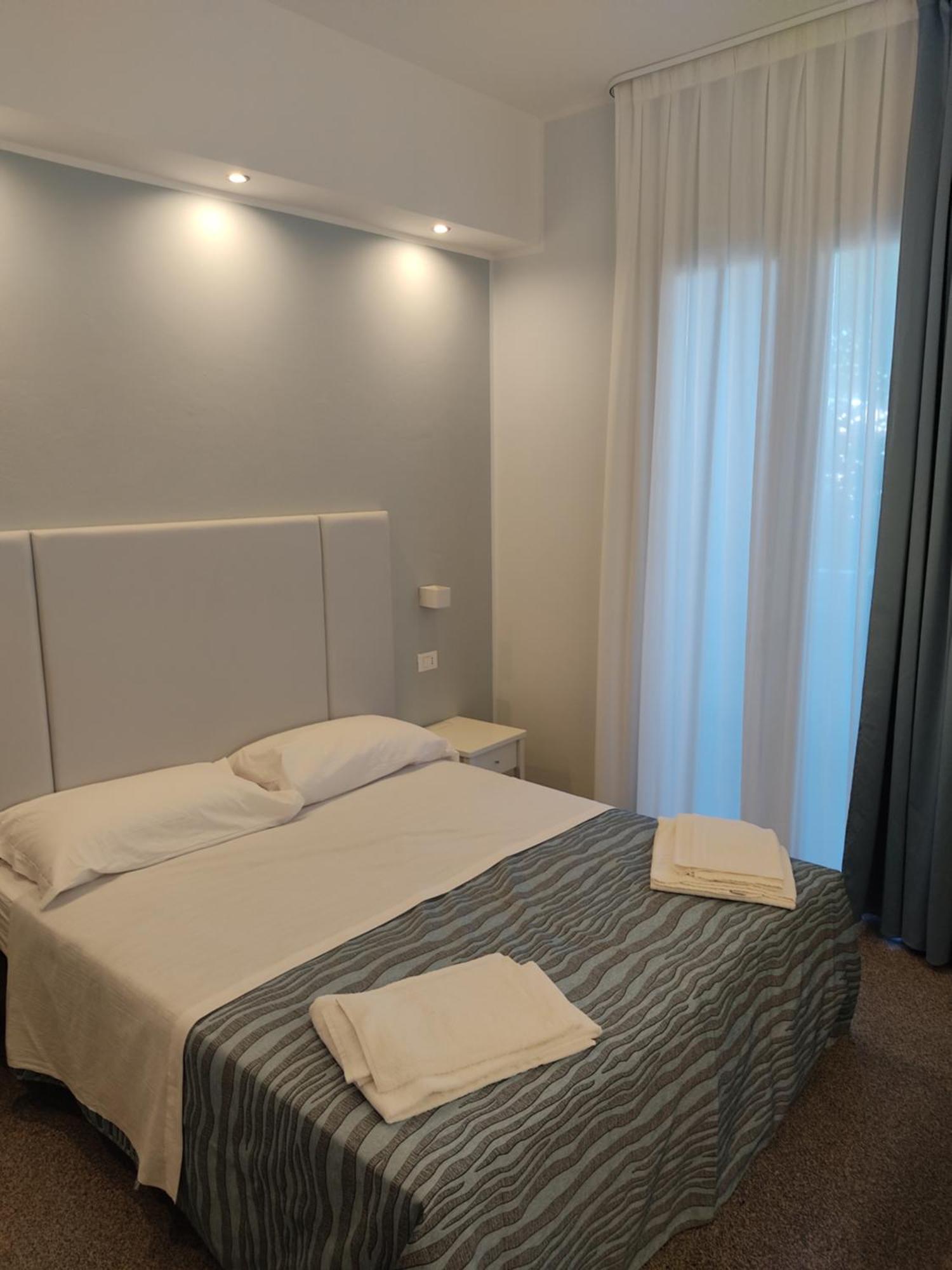Hotel Caravel Park 리미니 외부 사진